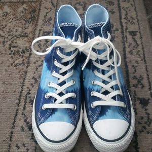 Converse blue tye dye high tops
